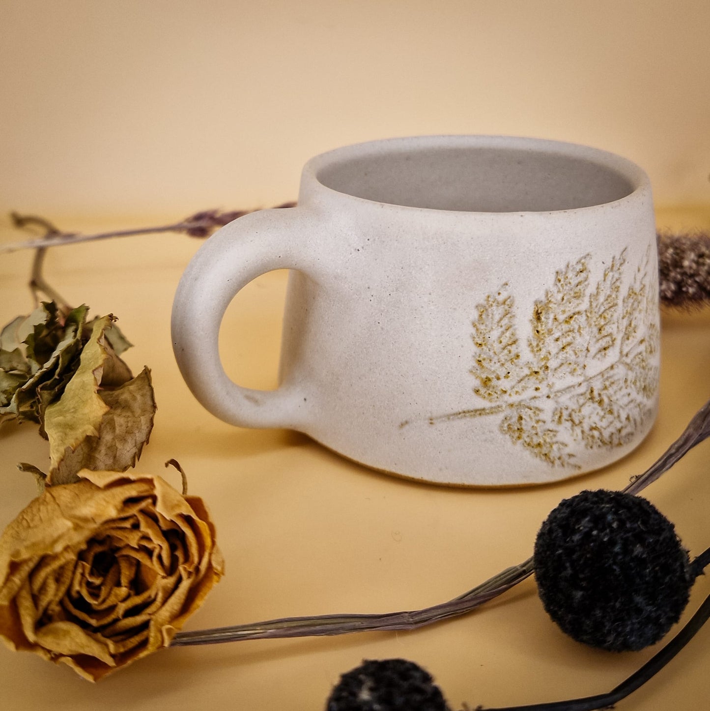 Hand carved Fern Mini Mug by María Poyato