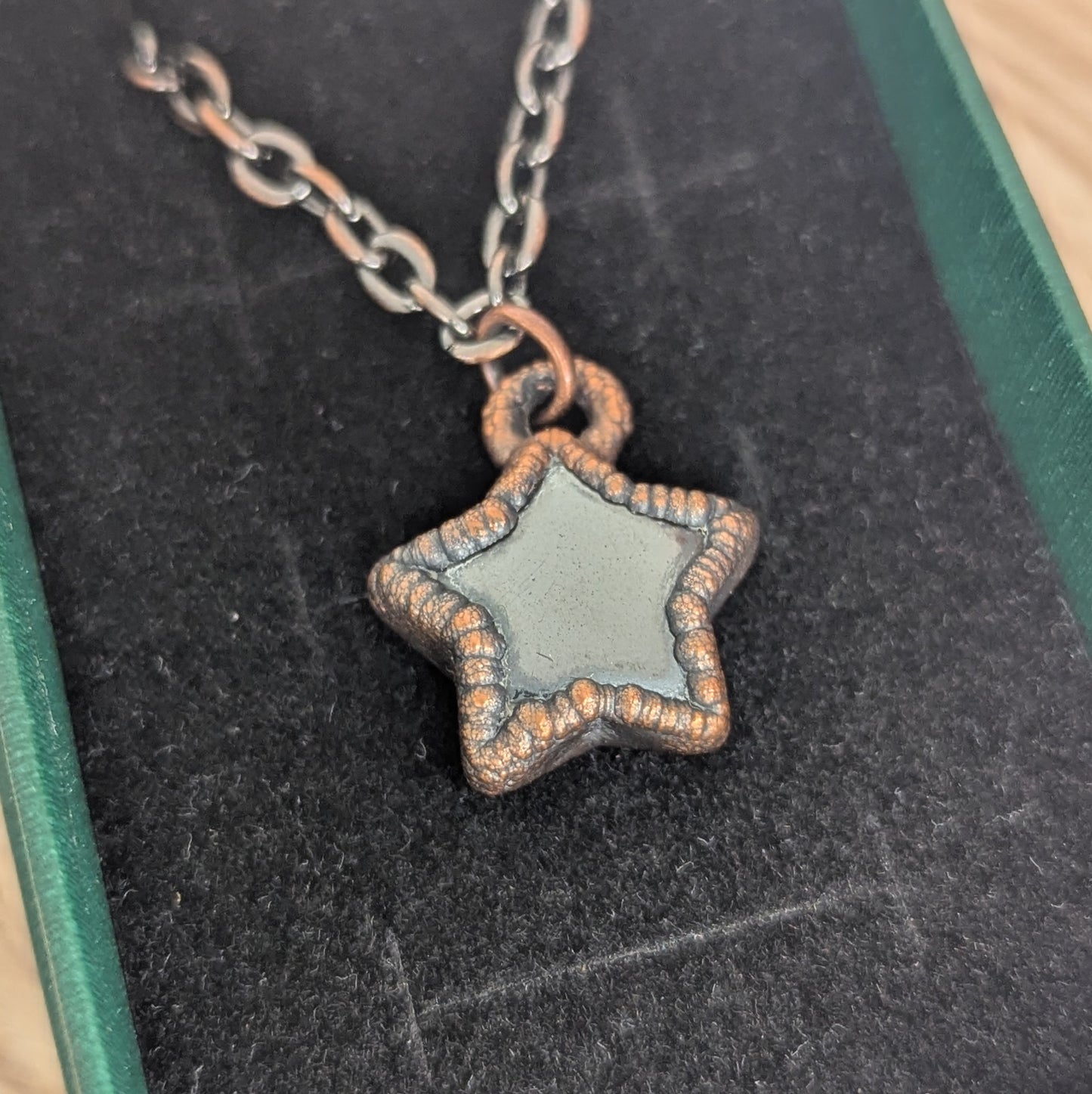 "Estelle" Hematite Star Pendant